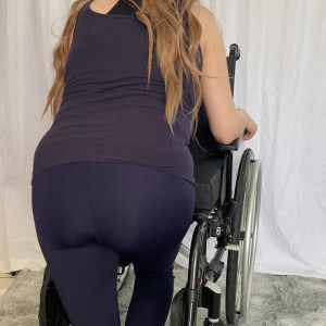 chrissycantwalk #4391431
