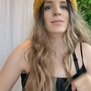 Video by chrissycantwalk published on April 16,2023 08:51:00 - BestThots