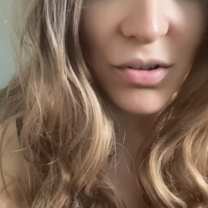 Video by chrissycantwalk published on May 26,2023 02:13:00 - BestThots