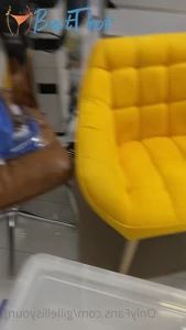 Video by gillellisyoung published on January 21,2025 08:00:43 - BestThots