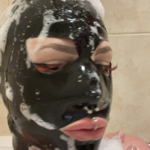 Video by bettyclark published on June 10,2023 13:10:00 - BestThots