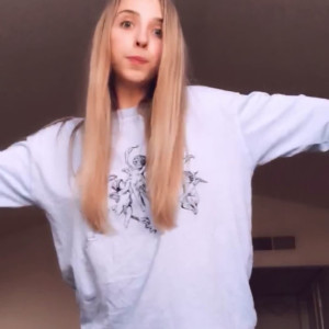 Video by poppsicle published on May 12,2023 03:33:00 - BestThots