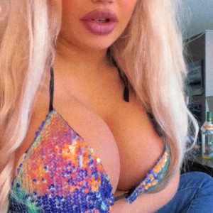 Video by barbiedollchloe published on May 21,2023 18:20:00 - BestThots
