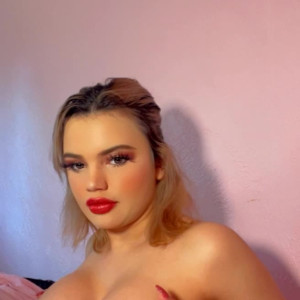 Video by barbiedollchloe published on April 19,2023 03:18:00 - BestThots