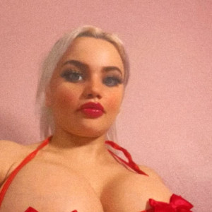 Video by barbiedollchloe published on March 17,2023 06:08:00 - BestThots