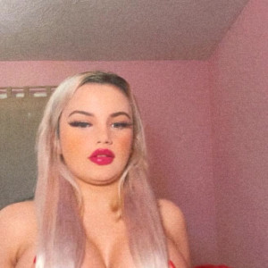 Video by barbiedollchloe published on April 20,2023 02:18:00 - BestThots