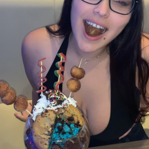 Video by fitsid published on April 10,2023 13:39:00 - BestThots
