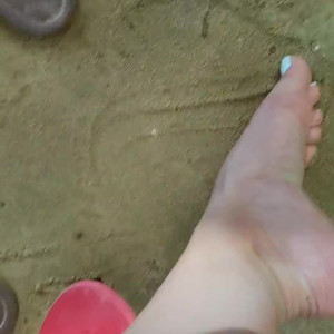 Video by angieefeet published on June 2,2023 11:46:00 - BestThots