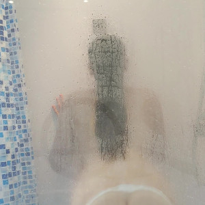 Video by hollyrose2021 published on April 16,2023 00:49:00 - BestThots