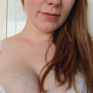 Video by hollyrose2021 published on April 22,2023 23:11:00 - BestThots