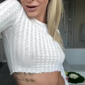 emmahixofficial #9078941
