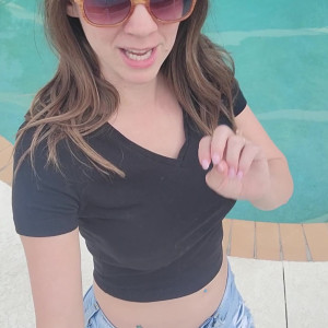Video by chloe_mae published on March 2,2023 00:17:00 - BestThots