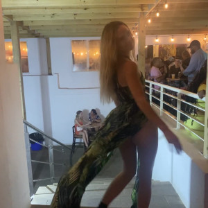 Video by chloecarter18 published on June 27,2023 12:56:00 - BestThots