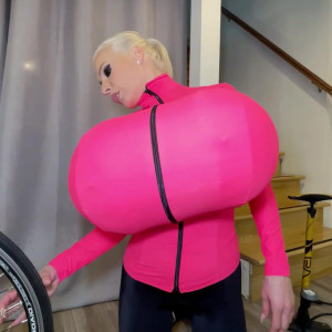 thebustysasha #5139309