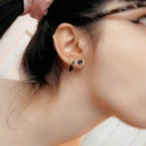 Video by honeymomo published on May 6,2023 10:32:00 - BestThots