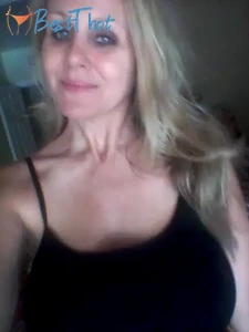 therealjuliaann #9760307