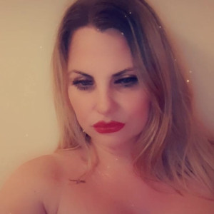 Video by jamieleepinkymummy published on July 6,2023 01:56:00 - BestThots