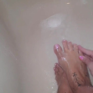 Video by jamieleepinkymummy published on June 11,2023 06:32:00 - BestThots