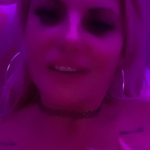 Video by jamieleepinkymummy published on April 10,2023 08:18:00 - BestThots