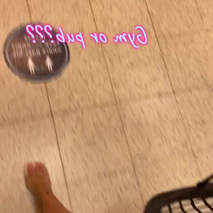 Video by jamieleepinkymummy published on March 23,2023 18:57:00 - BestThots