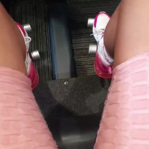 Video by jamieleepinkymummy published on March 19,2023 01:34:00 - BestThots