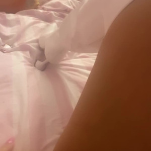 Video by jamieleepinkymummy published on July 23,2023 13:07:00 - BestThots