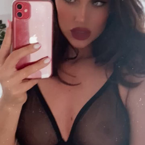 Video by luxurygirl_xxx published on April 3,2023 01:28:00 - BestThots