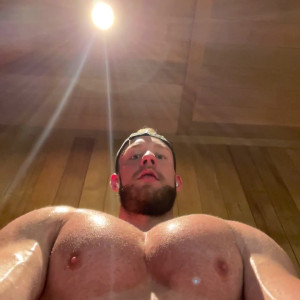 Video by urmusclegod published on May 17,2023 06:17:00 - BestThots