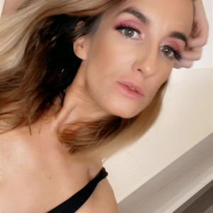 Video by khloeeluca published on August 18,2023 00:00:35 - BestThots