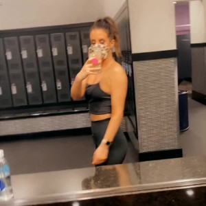 Video by khloeeluca published on April 25,2023 05:53:00 - BestThots
