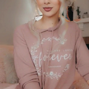 Video by alizae_baby published on March 8,2023 14:17:00 - BestThots