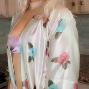 Video by hopecums published on May 15,2023 14:47:00 - BestThots
