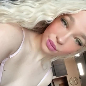Video by arianahunt126 published on March 14,2023 19:44:00 - BestThots