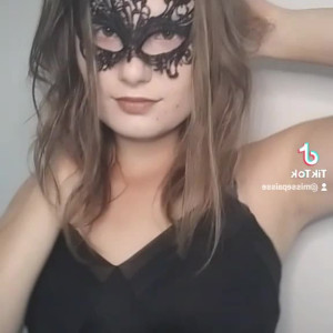 miss_epaisse #4560105
