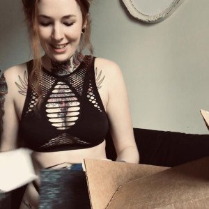 Video by darkonyxxx published on June 1,2023 04:49:00 - BestThots