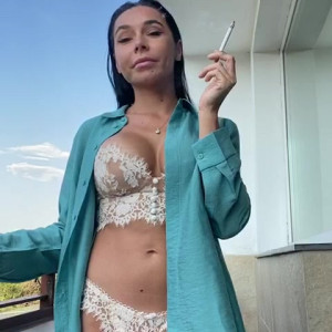 Video by beabeatrice published on August 15,2023 23:19:00 - BestThots