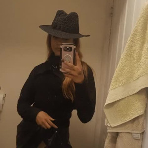 Video by bluelah3 published on August 18,2023 00:27:33 - BestThots