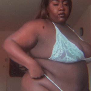 Video by phat_ass_phoebe published on April 12,2023 11:58:00 - BestThots