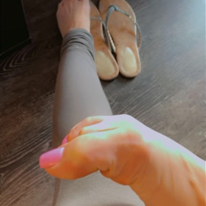 Video by beautyandherfeetz published on June 14,2023 19:17:00 - BestThots