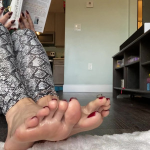 Video by beautyandherfeetz published on July 21,2023 02:30:00 - BestThots