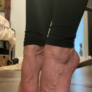 Video by beautyandherfeetz published on August 19,2023 16:12:00 - BestThots