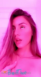 Video by glitterati published on January 21,2025 07:02:44 - BestThots