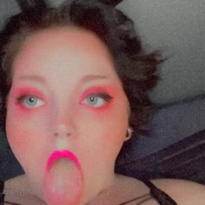 Video by christinethequeenn published on March 29,2023 04:20:00 - BestThots