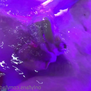 Video by ladyharknessxxx published on March 30,2023 04:17:00 - BestThots