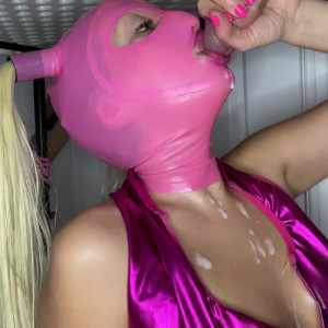 Video by prettyinpinkxoxofficial published on August 25,2023 12:12:00 - BestThots