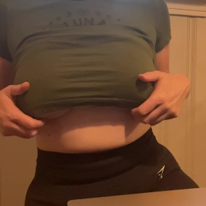 Video by bubblegum_gothicc published on August 17,2023 21:56:28 - BestThots