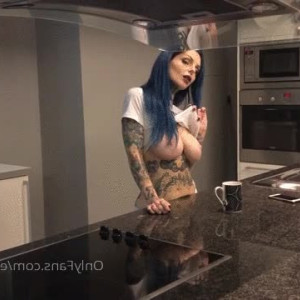 Video by eliteonlinemag published on March 20,2023 18:30:00 - BestThots