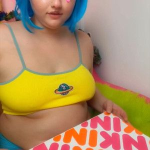 Video by chubbybunnyforever published on June 15,2023 09:19:00 - BestThots