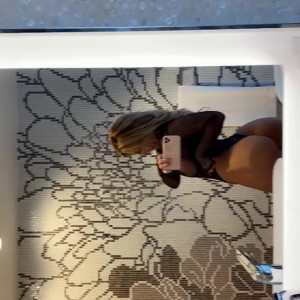 rosannaarkle #5695993