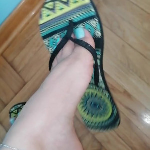 Video by sandysmallfeet published on April 2,2023 17:32:00 - BestThots